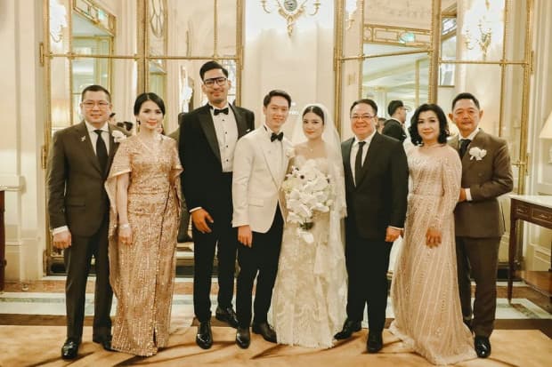 Valencia Tanoesoedibjo dan Kevin Sanjaya Resmi Suami-Istri, Robby Purba: Gue yang Mau Nangis Valencia Tanoesoedibjo dan Kevin Sanjaya Resmi Suami-Istri, Robby Purba: Gue yang Mau Nangis