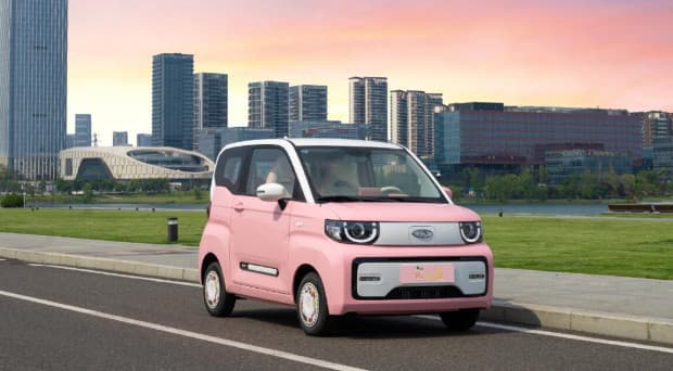 Perang Dagang, Mobil China Chery Pangkas Harga 10% Perang Dagang, Mobil China Chery Pangkas Harga 10%