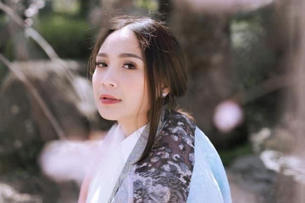 10 Artis Indonesia yang Sudah Berstatus Haji, Nagita Slavina 2 Kali ke Tanah Suci 10 Artis Indonesia yang Sudah Berstatus Haji, Nagita Slavina 2 Kali ke Tanah Suci