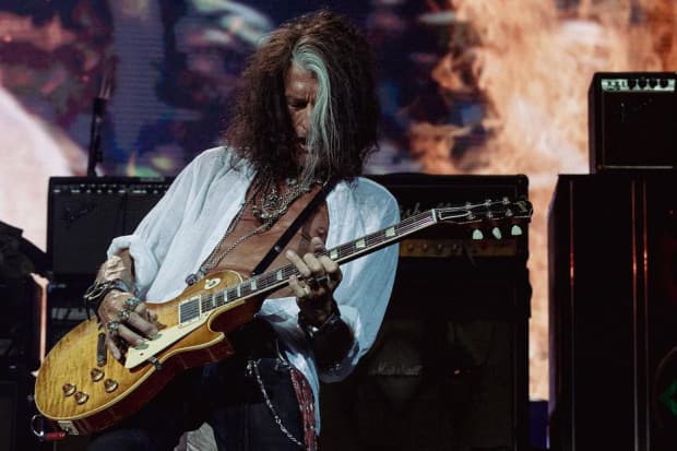 Gitaris Aerosmith Joe Perry Rilis Single Fortunate One Jelang Peluncuran Album Baru Gitaris Aerosmith Joe Perry Rilis Single Fortunate One Jelang Peluncuran Album Baru