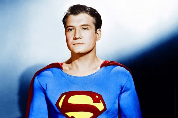 7 Kematian Artis Hollywood Paling Misterius, Diselimuti Teori Konspirasi 7 Kematian Artis Hollywood Paling Misterius, Diselimuti Teori Konspirasi