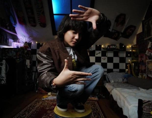 Digandeng Vincent dan Desta Jadi Host Program Tema 90-an, Iqbaal Ramadhan: Nervous karena Pertama Kali Digandeng Vincent dan Desta Jadi Host Program Tema 90-an, Iqbaal Ramadhan: Nervous karena Pertama Kali