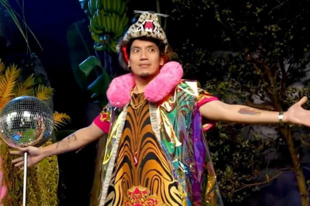 Kenapa Desta Sering Dipanggil Botuna? Ternyata Ini Asal Muasalnya Kenapa Desta Sering Dipanggil Botuna? Ternyata Ini Asal Muasalnya