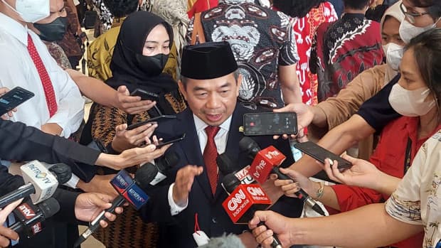 8 Fraksi DPR Kumpul Pagi Ini, PKS Berharap Bocoran Denny Indrayana Keliru 8 Fraksi DPR Kumpul Pagi Ini, PKS Berharap Bocoran Denny Indrayana Keliru