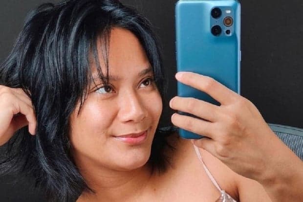 11 Foto Asli Artis Indonesia Tanpa Make Up, Polos tapi Tetap Cantik 11 Foto Asli Artis Indonesia Tanpa Make Up, Polos tapi Tetap Cantik