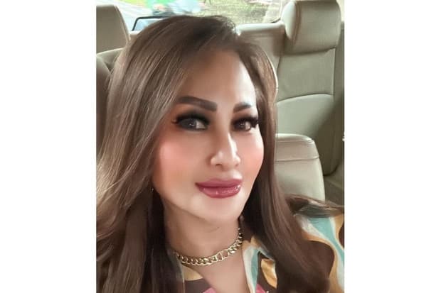 Profil Pedangdut Connie Nurlita yang Meninggal Akibat Serangan Jantung Profil Pedangdut Connie Nurlita yang Meninggal Akibat Serangan Jantung