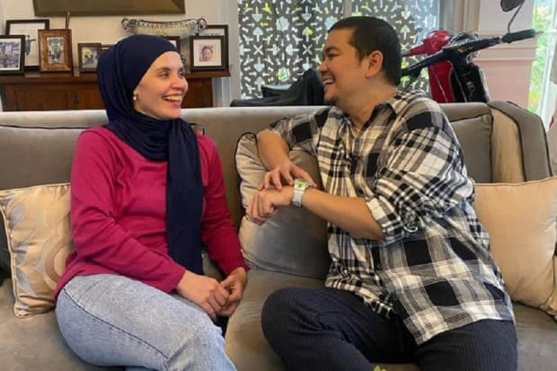 Indra Bekti Menyesal Cerai dengan Aldila Jelita, Sering Nangis di Kamar Sendirian Indra Bekti Menyesal Cerai dengan Aldila Jelita, Sering Nangis di Kamar Sendirian