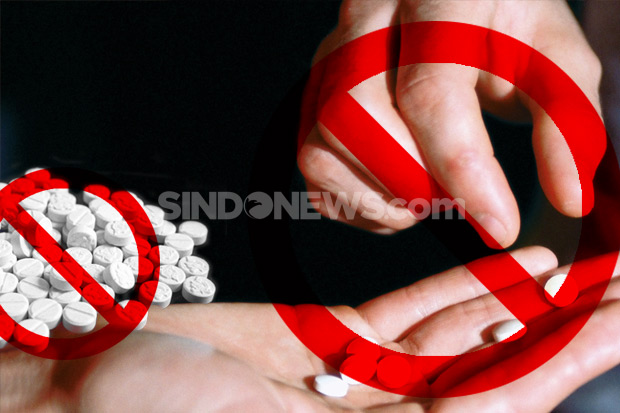 Polisi Geledah Toko Kosmetik di Tangerang, Ratusan Butir Obat Keras Disita Polisi Geledah Toko Kosmetik di Tangerang, Ratusan Butir Obat Keras Disita