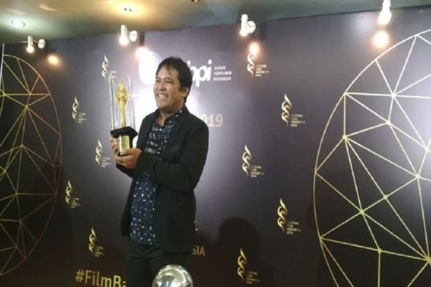 7 Film Indonesia yang Tayang Lebih Dulu di Luar Negeri, Nomor 4 Ceritanya Kontroversial 7 Film Indonesia yang Tayang Lebih Dulu di Luar Negeri, Nomor 4 Ceritanya Kontroversial