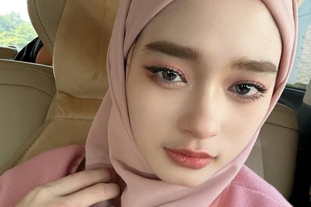 Inara Rusli Ngegas Diingatkan Tak Boleh Dandan saat Masa Iddah: Sekolah Anak Saya Nggak Bisa Kasbon! Inara Rusli Ngegas Diingatkan Tak Boleh Dandan saat Masa Iddah: Sekolah Anak Saya Nggak Bisa Kasbon!