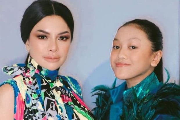 Sakit Hati ke Nikita Mirzani, Lolly Tegaskan Ogah Pulang ke Jakarta Sakit Hati ke Nikita Mirzani, Lolly Tegaskan Ogah Pulang ke Jakarta