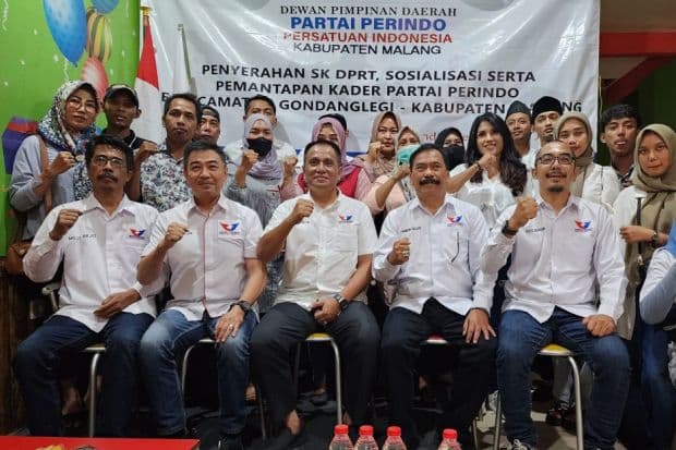 Hadiri Pelantikan DPRt di Gondanglegi, Ini Pesan Ketua DPP Partai Perindo