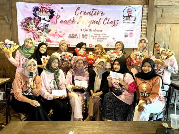 Peluang Berwirausaha, Milenial Jepara Pelatihan Membuat Buket Snack Peluang Berwirausaha, Milenial Jepara Pelatihan Membuat Buket Snack