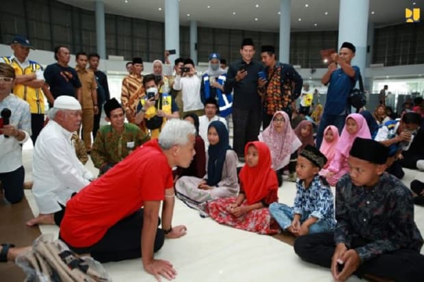 Hasto Ungkap Menteri PUPR Basuki Hadimuljono Masuk Bursa Cawapres Ganjar Hasto Ungkap Menteri PUPR Basuki Hadimuljono Masuk Bursa Cawapres Ganjar