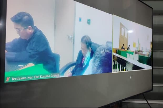 Terbukti Suap Hakim Agung di MA, 2 Deposan Koperasi Intidana Dituntut 8,5 dan 8 Tahun Penjara Terbukti Suap Hakim Agung di MA, 2 Deposan Koperasi Intidana Dituntut 8,5 dan 8 Tahun Penjara