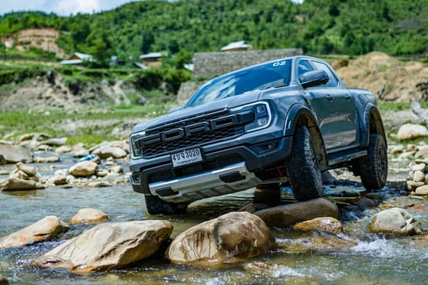 Ford Everest dan Ranger Generasi Baru Meluncur Diklaim Jadi yang Terkuat Ford Everest dan Ranger Generasi Baru Meluncur Diklaim Jadi yang Terkuat