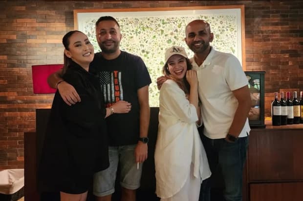 Potret Putri Anne Rayakan Ulang Tahun Jadi Sorotan, Lepas Hijab dan Tanpa Arya Saloka Potret Putri Anne Rayakan Ulang Tahun Jadi Sorotan, Lepas Hijab dan Tanpa Arya Saloka