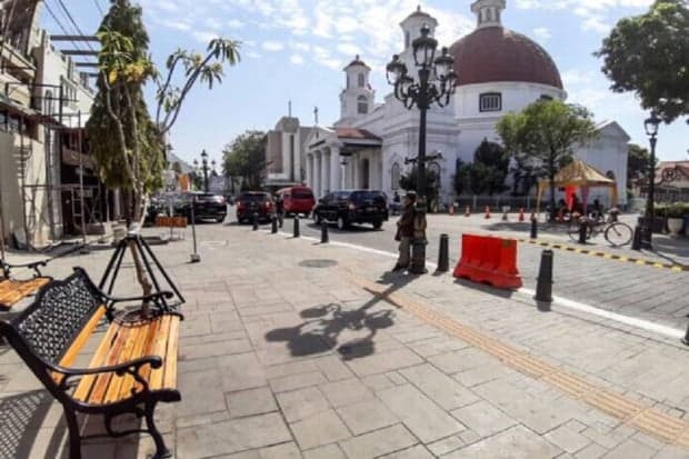8 Pusat Oleh-Oleh Khas Semarang Terlengkap, Ada yang Hanya 7 Menit dari Stasiun Tawang 8 Pusat Oleh-Oleh Khas Semarang Terlengkap, Ada yang Hanya 7 Menit dari Stasiun Tawang