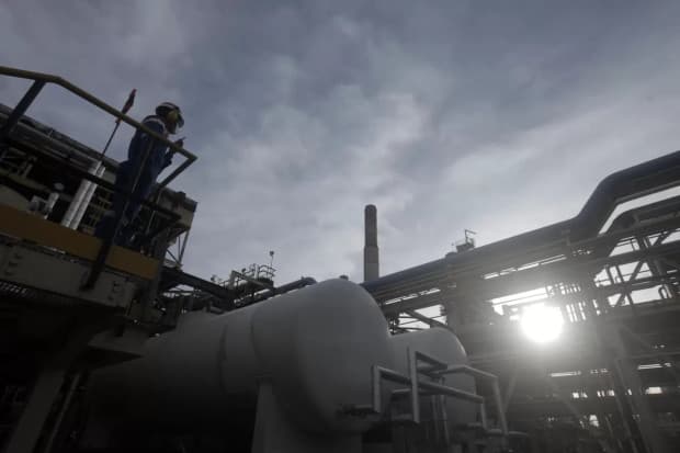 Dukung Industri Dalam Negeri, Pertamina Resmikan Pengapalan Perdana Produk Orthoxylene Dukung Industri Dalam Negeri, Pertamina Resmikan Pengapalan Perdana Produk Orthoxylene