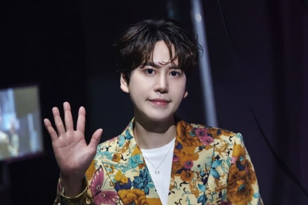 7 Artis Korea Ini Terkenal Cerdas saat Sekolah, Kyuhyun Menang Olimpiade Matematika 7 Artis Korea Ini Terkenal Cerdas saat Sekolah, Kyuhyun Menang Olimpiade Matematika