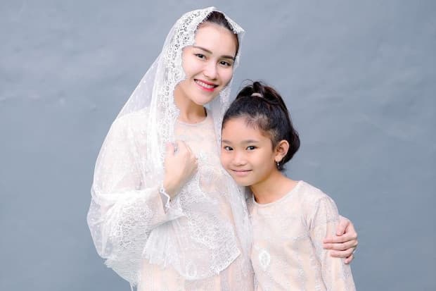 Enji Mantan Suami Ayu Ting Ting Kangen Bilqis, Cuma Bisa Lihat dari Internet Enji Mantan Suami Ayu Ting Ting Kangen Bilqis, Cuma Bisa Lihat dari Internet