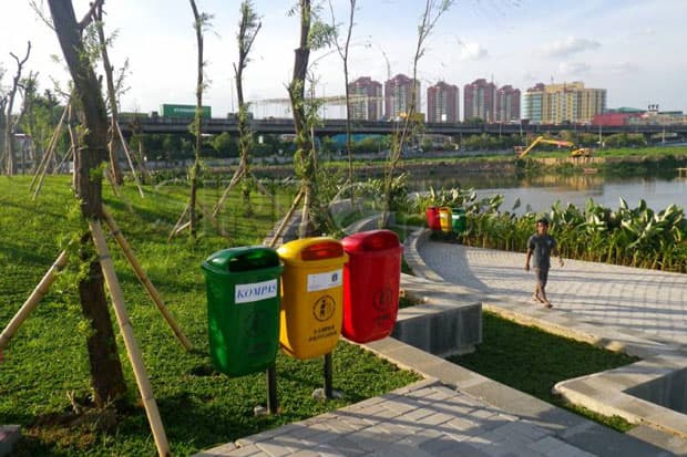 10 Taman di Jaktim untuk Berolahraga dan Kumpul-kumpul Bareng Keluarga 10 Taman di Jaktim untuk Berolahraga dan Kumpul-kumpul Bareng Keluarga