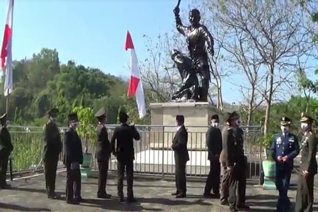 Intip Monumen Kresek, Wisata Sejarah yang Jadi Pengingat Pemberontakan PKI Madiun Intip Monumen Kresek, Wisata Sejarah yang Jadi Pengingat Pemberontakan PKI Madiun