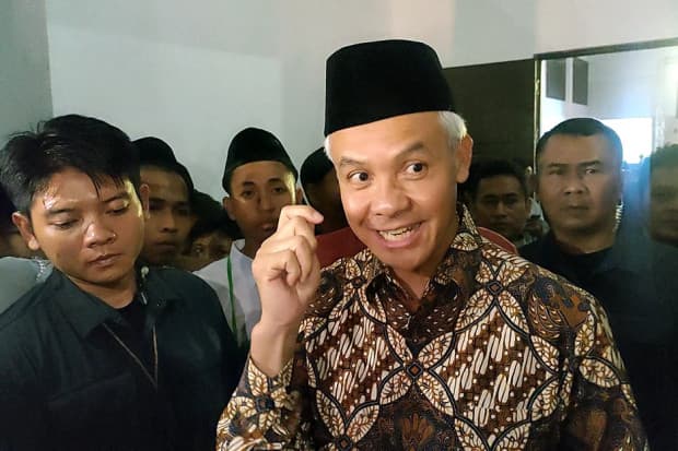 Ganjar Pranowo Santai Tanggapi Sindiran Rocky Gerung: Mari Kita Bicara Hal yang Baik! Ganjar Pranowo Santai Tanggapi Sindiran Rocky Gerung: Mari Kita Bicara Hal yang Baik!