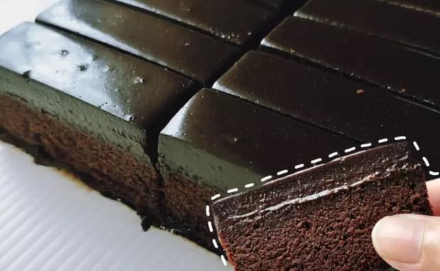 Resep Kek Coklat Ketagih yang Viral di Malaysia, Langsung Lumer di Mulut Resep Kek Coklat Ketagih yang Viral di Malaysia, Langsung Lumer di Mulut