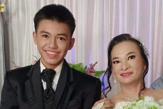 Viral! Anak 16 Tahun di Sambas Menikah dengan Sahabat sang Ibu yang Berusia 41 Tahun, Akui Saling Cinta Viral! Anak 16 Tahun di Sambas Menikah dengan Sahabat sang Ibu yang Berusia 41 Tahun, Akui Saling Cinta