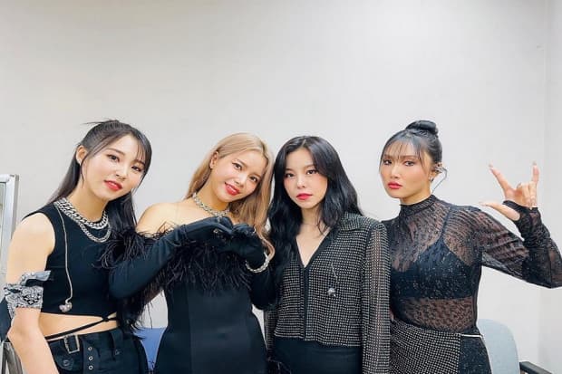 MAMAMOO+ Siap Sapa Fans Jakarta, Gelar Konser Two Rabbits Code MAMAMOO+ Siap Sapa Fans Jakarta, Gelar Konser Two Rabbits Code