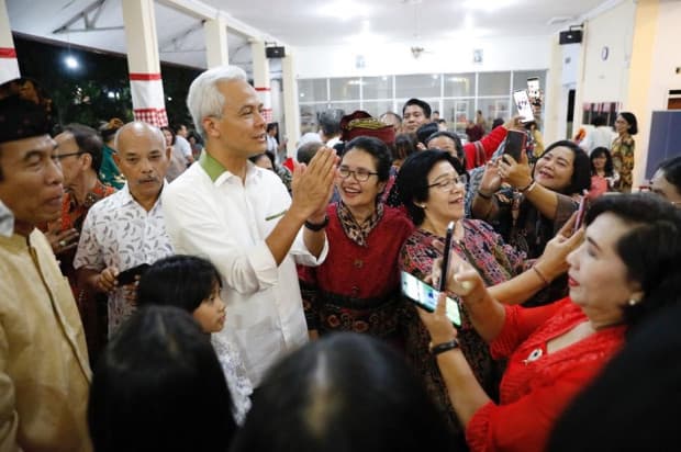 10 Tahun Memimpin Jateng, Ganjar Pranowo Disebut Gubernur Luar Biasa 10 Tahun Memimpin Jateng, Ganjar Pranowo Disebut Gubernur Luar Biasa