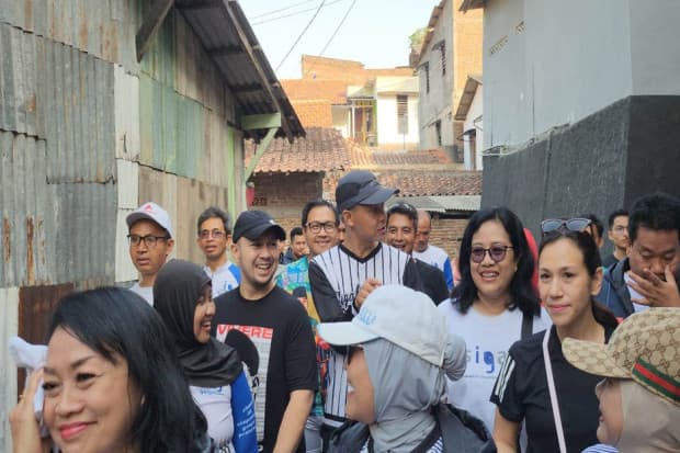 Jalan Santai Bareng Komunitas Olahraga, Ini Pesan Ganjar ke Ketua Tim GP Jalan Santai Bareng Komunitas Olahraga, Ini Pesan Ganjar ke Ketua Tim GP