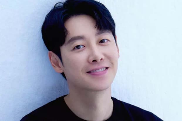 Selain Kim Dong Wook, 9 Artis Korea Ini Punya Pasangan Non-Selebritas dan Menikah secara Tertutup Selain Kim Dong Wook, 9 Artis Korea Ini Punya Pasangan Non-Selebritas dan Menikah secara Tertutup