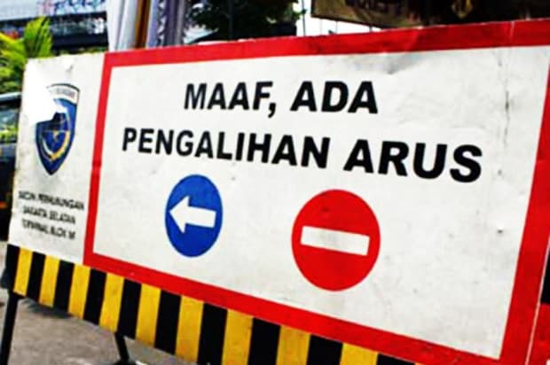 Hari Ini Semanggi-Bundaran Senayan Ditutup Mulai Sore hingga Malam Hari Ini Semanggi-Bundaran Senayan Ditutup Mulai Sore hingga Malam