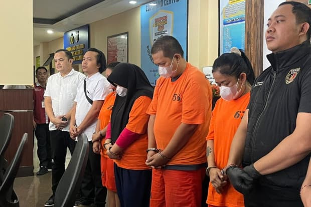 Pesta Seks di Apartemen Kawasan Semanggi Rencananya Juga Digelar di Semarang dan Bali Pesta Seks di Apartemen Kawasan Semanggi Rencananya Juga Digelar di Semarang dan Bali