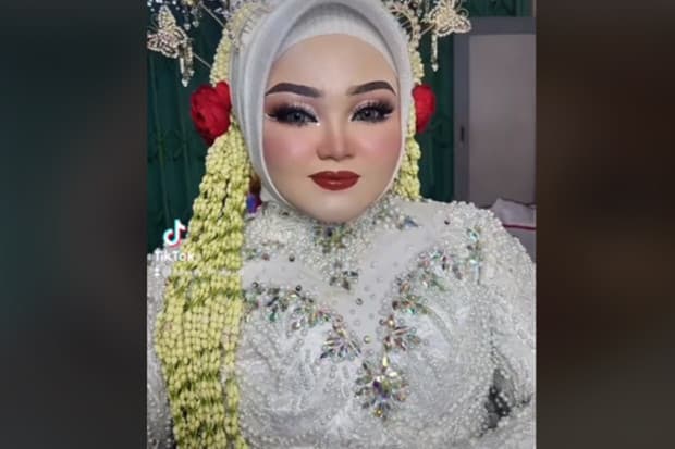 Viral! MUA Sukses Rias Pengantin Berwajah Penuh Jerawat Batu Jadi Mulus dan Bikin Pangling Viral! MUA Sukses Rias Pengantin Berwajah Penuh Jerawat Batu Jadi Mulus dan Bikin Pangling