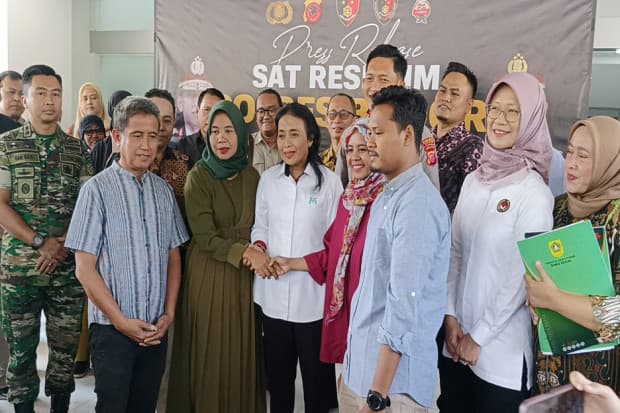 Ibu Bayi Tertukar di Bogor Bersyukur Anak Biologisnya Sudah Kembali Ibu Bayi Tertukar di Bogor Bersyukur Anak Biologisnya Sudah Kembali