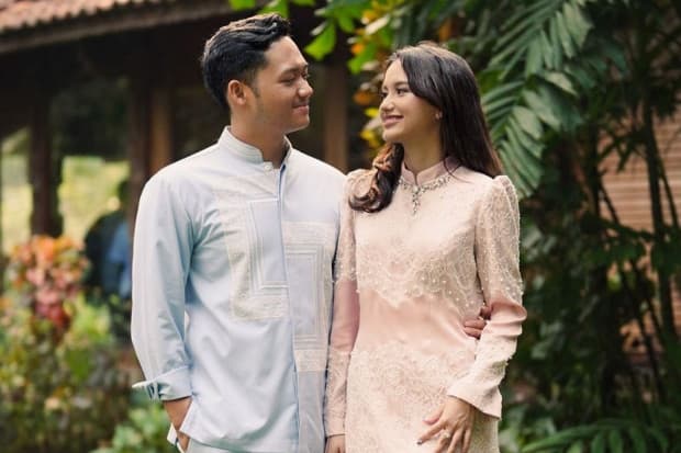 Azriel Hermansyah Ingin Fokus S2, Ogah Buru-buru Nikah dengan Sarah Menzel Azriel Hermansyah Ingin Fokus S2, Ogah Buru-buru Nikah dengan Sarah Menzel