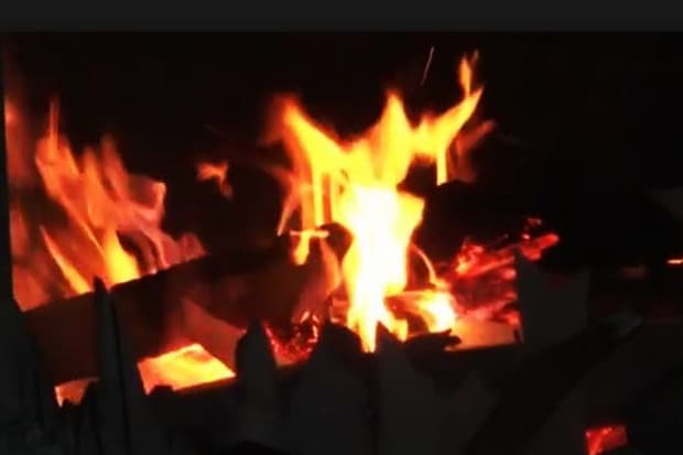 Rumah Kebakaran Akibat Obat Nyamuk di Bekasi, 1 Anak Tunawicara Tewas Rumah Kebakaran Akibat Obat Nyamuk di Bekasi, 1 Anak Tunawicara Tewas