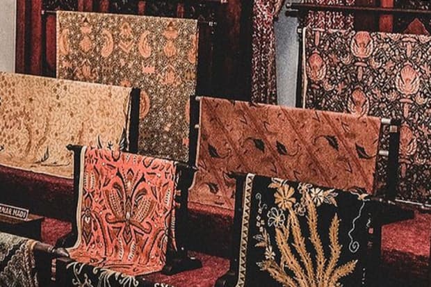 5 Motif Batik Ini Miliki Makna Percintaan, Bisa Jadi Pakaian Couple 5 Motif Batik Ini Miliki Makna Percintaan, Bisa Jadi Pakaian Couple