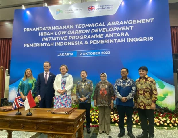 Inggris Beri Dana Hibah Rp514 Miliar ke Indonesia Dukung Pembangunan Rendah Karbon Inggris Beri Dana Hibah Rp514 Miliar ke Indonesia Dukung Pembangunan Rendah Karbon