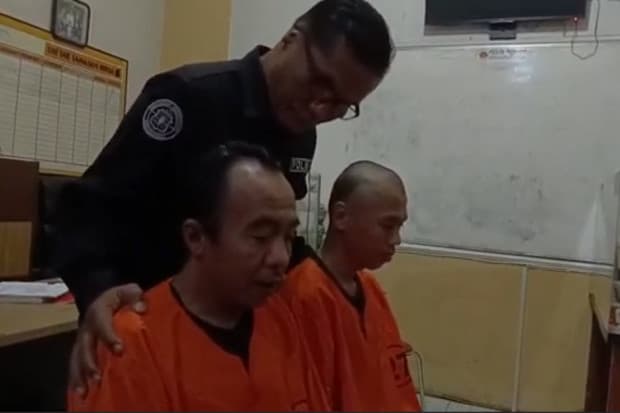 Istri Nikah dengan Pria Lain, Bapak di Probolinggo Ajak Anak Lakukan Pembunuhan Istri Nikah dengan Pria Lain, Bapak di Probolinggo Ajak Anak Lakukan Pembunuhan