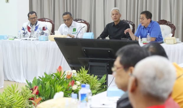TPN Ganjar Pranowo Kembali Gelar Rapat Rutin Hari Ini, Bahas Apa? TPN Ganjar Pranowo Kembali Gelar Rapat Rutin Hari Ini, Bahas Apa?