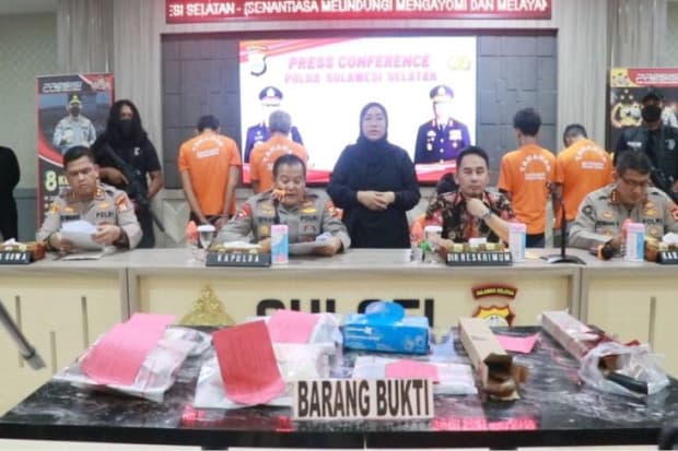 Begini Peran Pelaku Kasus Poliandri Maut Tewaskan 3 Orang di Gowa Begini Peran Pelaku Kasus Poliandri Maut Tewaskan 3 Orang di Gowa