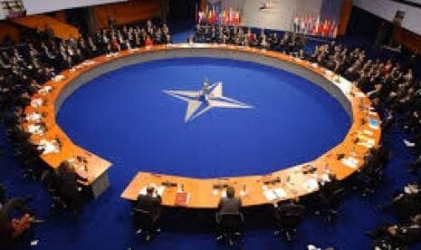 NATO akan Bertemu Utusan Rusia untuk Cegah Konflik dengan Ukraina