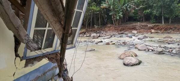Angin Segar, Ada Dana Rp 59 Miliar Untuk Korban Banjir Lobar