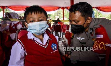 In Picture: Percepatan Vaksinasi Covid-19 bagi Anak di Bandung