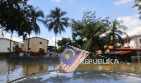 UMNO Usulkan Pemeriksaan Post-mortem 48 Korban Banjir Malaysia