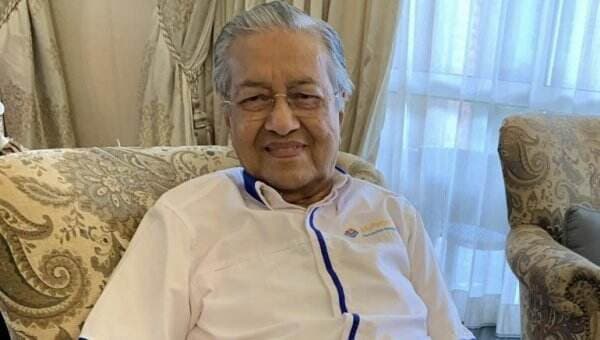 Mantan PM Malaysia Mahathir Mohamad Kembali Dirawat Di RS Jantung